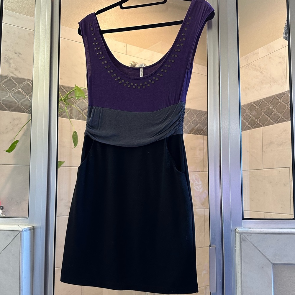 Dress with pockets